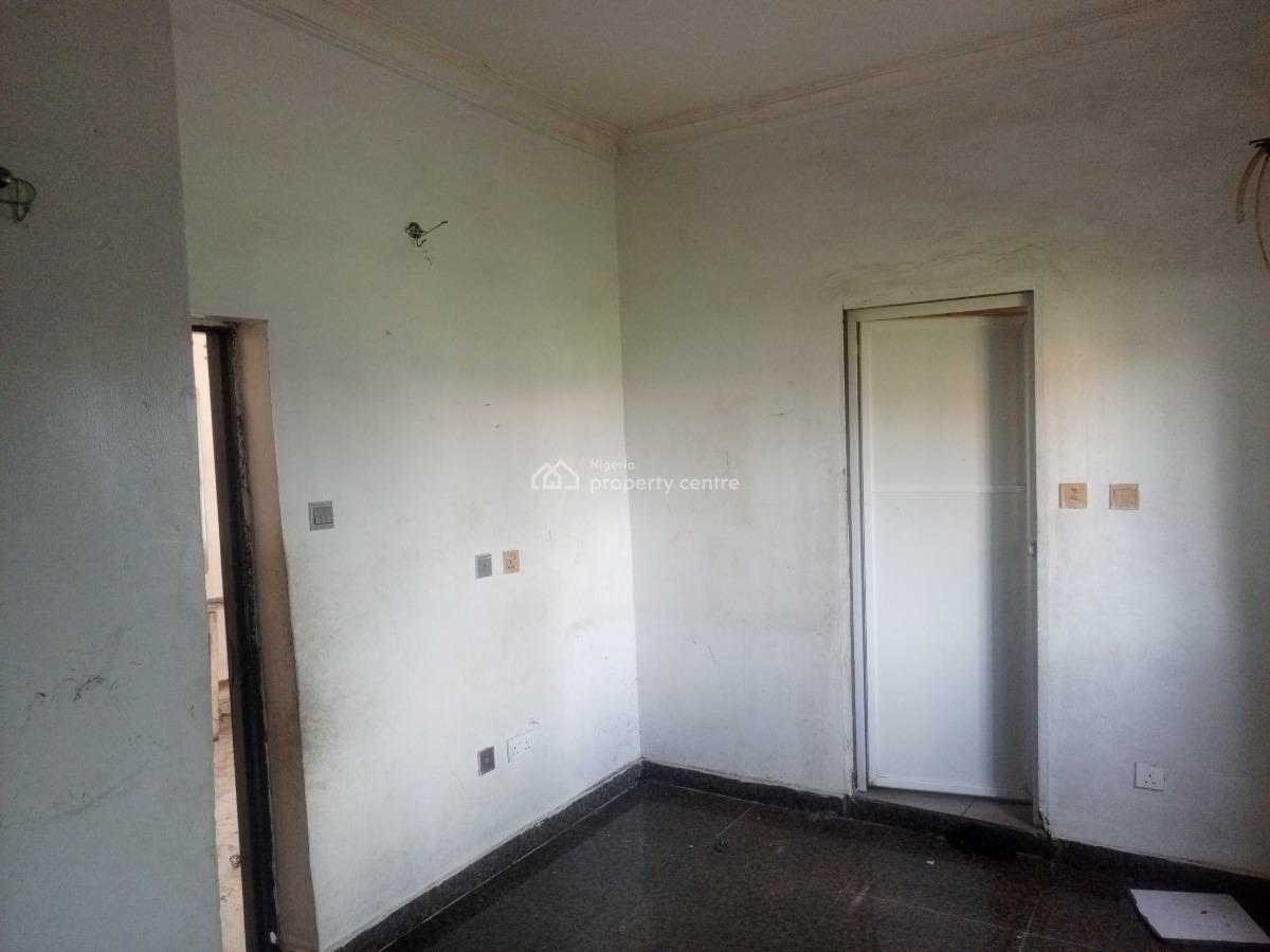 Beautiful Mini Flat in an Estate, 2 Toilets, Vey Close to The Express, Ogunfayo, Awoyaya, Ibeju Lekki, Lagos, Mini Flat (room and Parlour) for Rent
