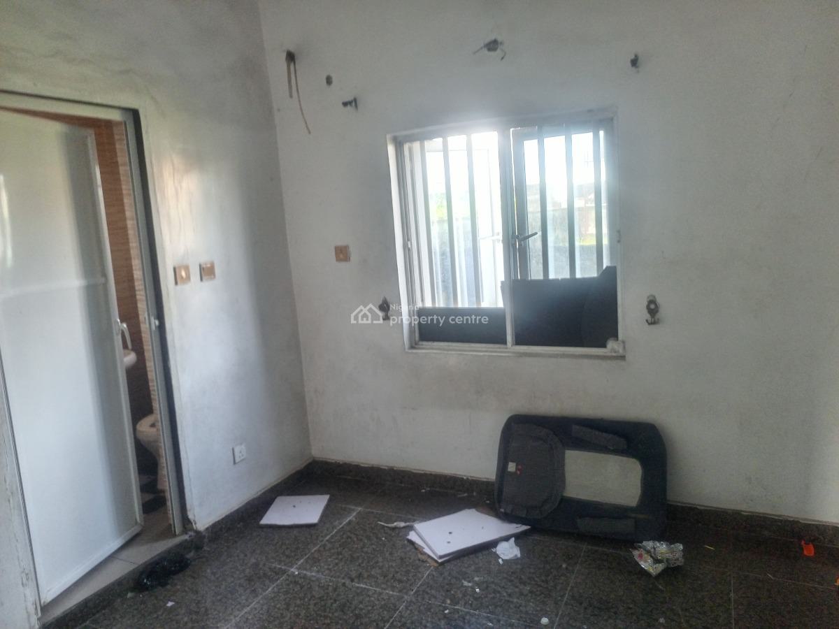 Beautiful Mini Flat in an Estate, 2 Toilets, Vey Close to The Express, Ogunfayo, Awoyaya, Ibeju Lekki, Lagos, Mini Flat (room and Parlour) for Rent