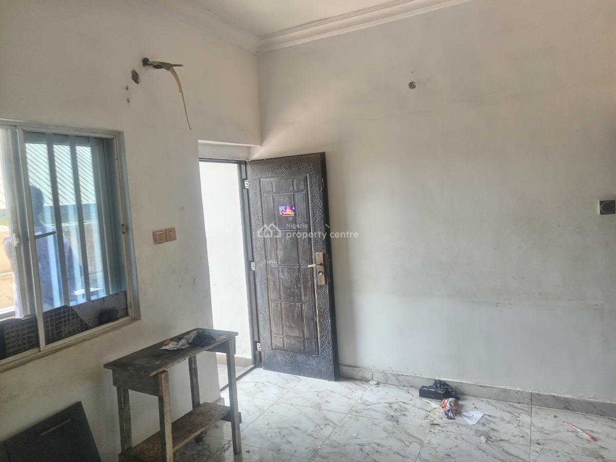 Beautiful Mini Flat in an Estate, 2 Toilets, Vey Close to The Express, Ogunfayo, Awoyaya, Ibeju Lekki, Lagos, Mini Flat (room and Parlour) for Rent