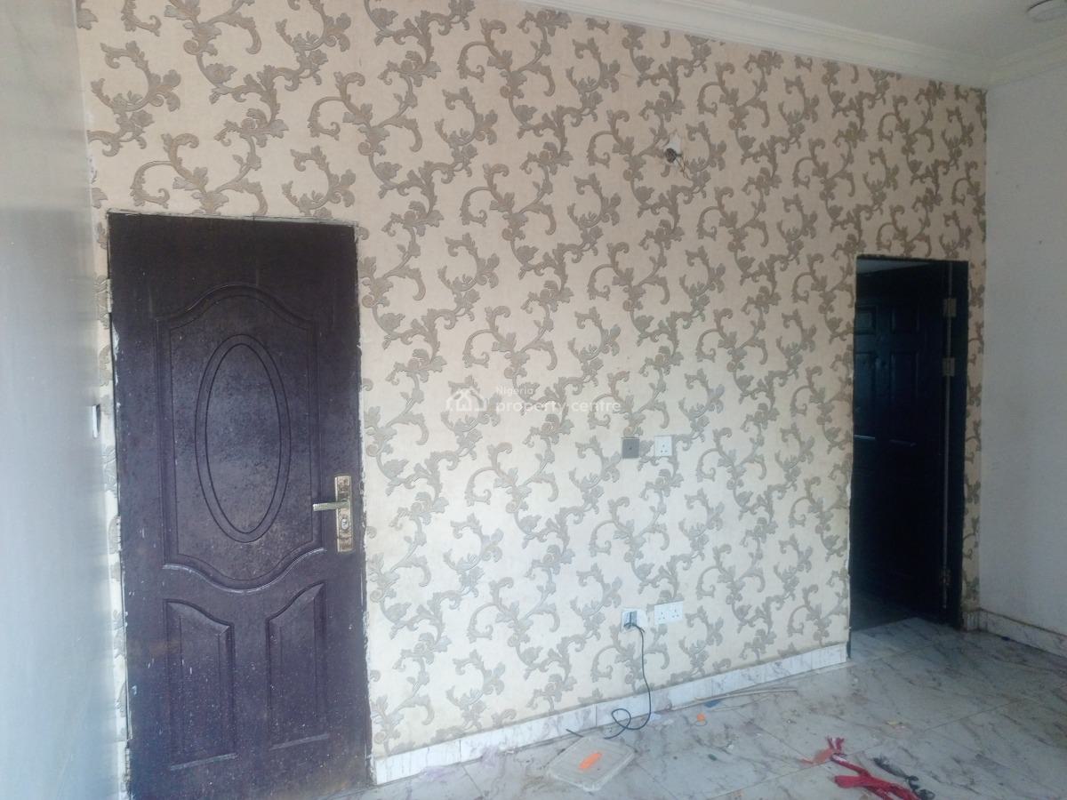 Beautiful Mini Flat in an Estate, 2 Toilets, Vey Close to The Express, Ogunfayo, Awoyaya, Ibeju Lekki, Lagos, Mini Flat (room and Parlour) for Rent