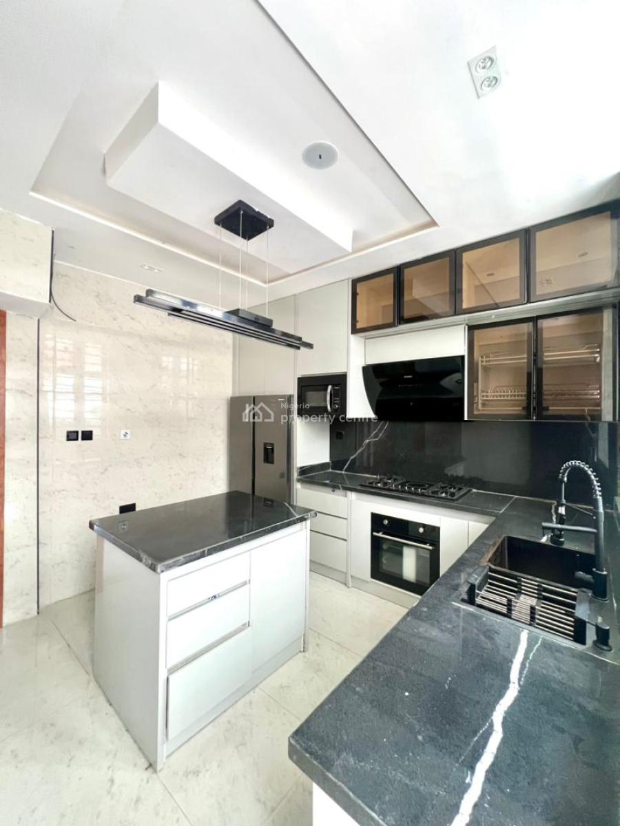 Magnificent 5 Bedrooms Fully Detached  with a Private Pool, Lekki Phase 1, Lekki, Lagos, Detached Duplex for Sale