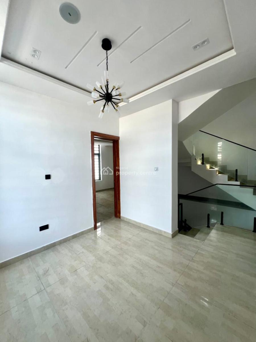 Magnificent 5 Bedrooms Fully Detached  with a Private Pool, Lekki Phase 1, Lekki, Lagos, Detached Duplex for Sale