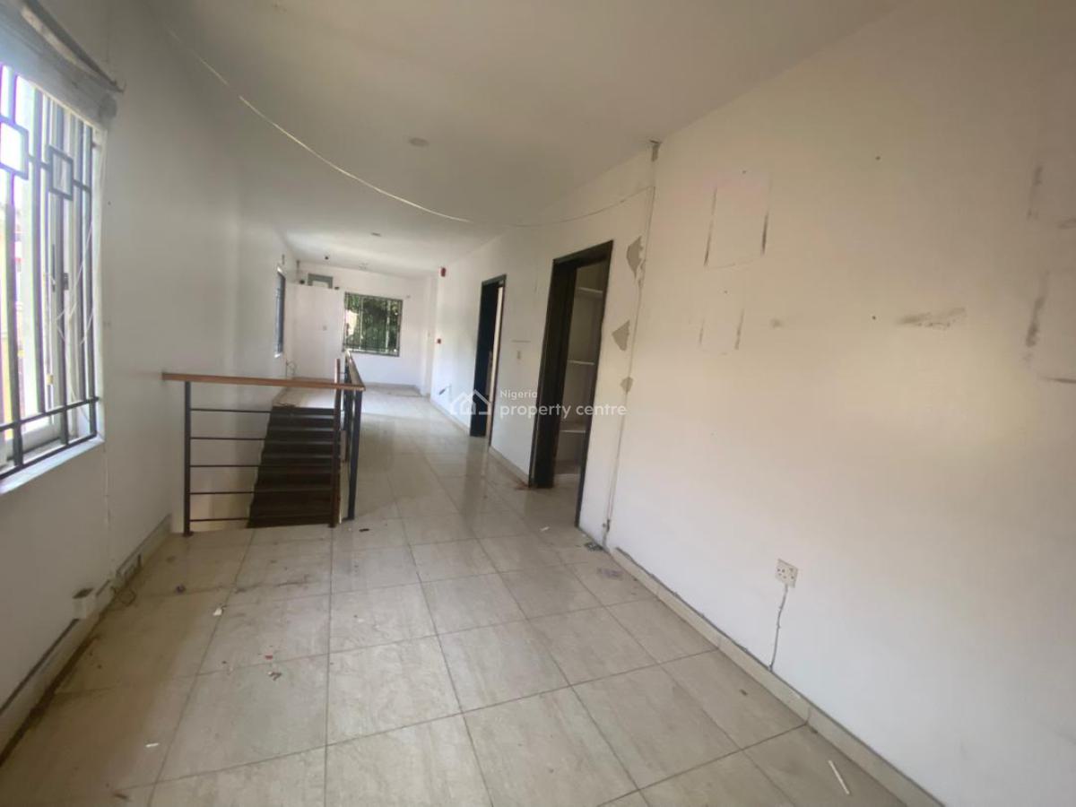 Spacious 4 Bedrooms Detached Duplex with Bq, Lekki Phase 1, Lekki, Lagos, Detached Duplex for Rent