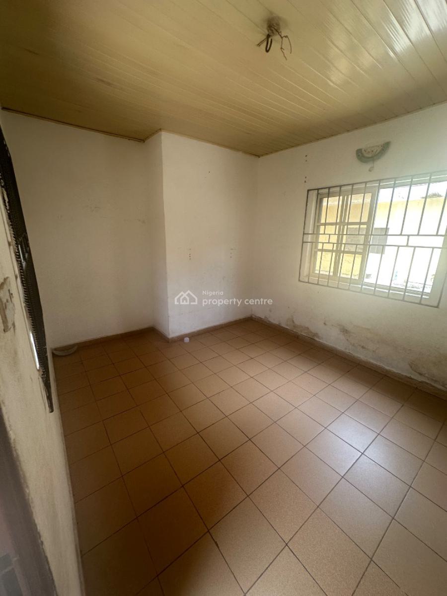 Standard One Bedroom Apartment in a Decent Environment, 6th Avenue, Gwarinpa, Abuja, Mini Flat (room and Parlour) for Sale