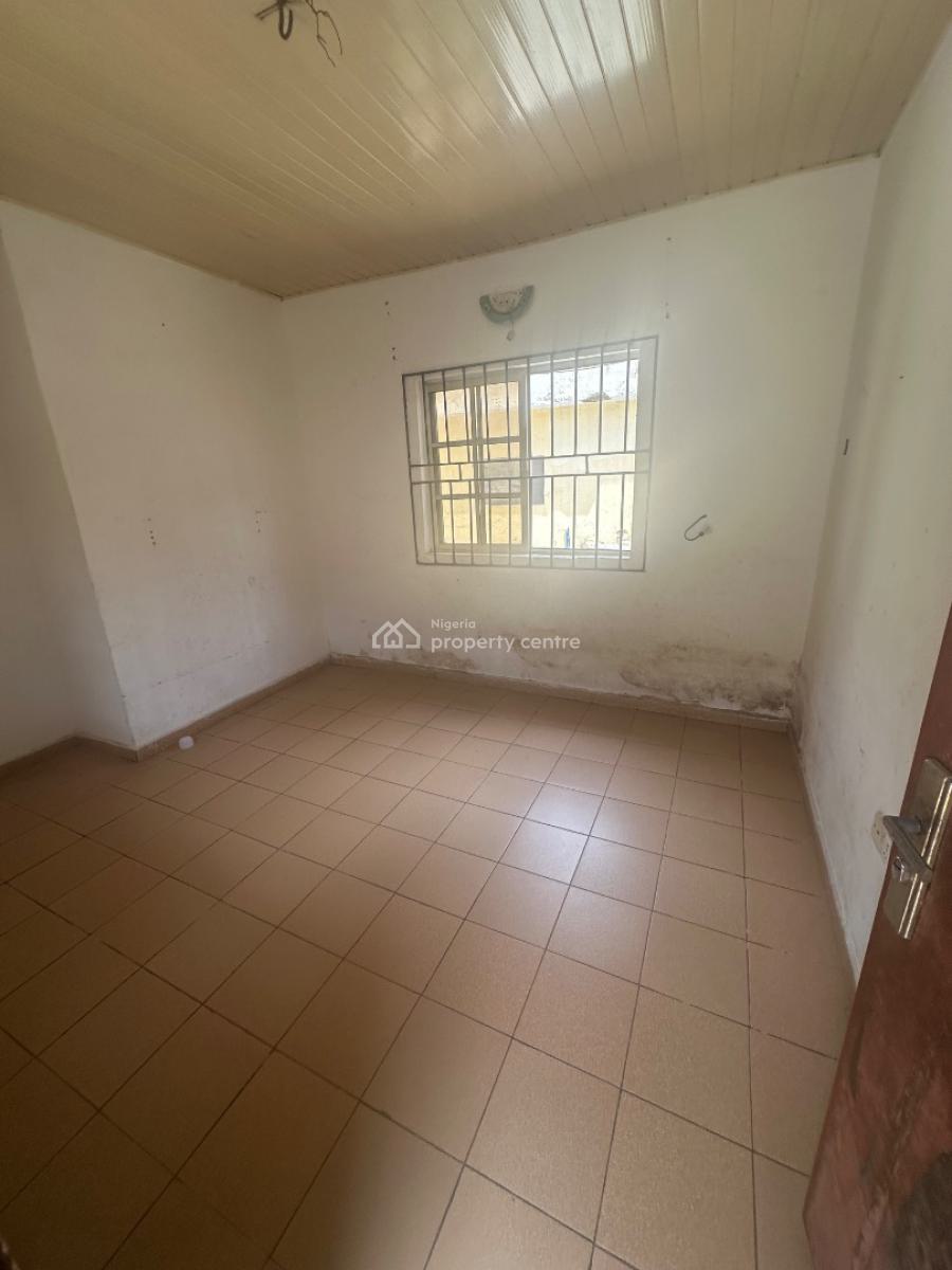 Standard One Bedroom Apartment in a Decent Environment, 6th Avenue, Gwarinpa, Abuja, Mini Flat (room and Parlour) for Sale