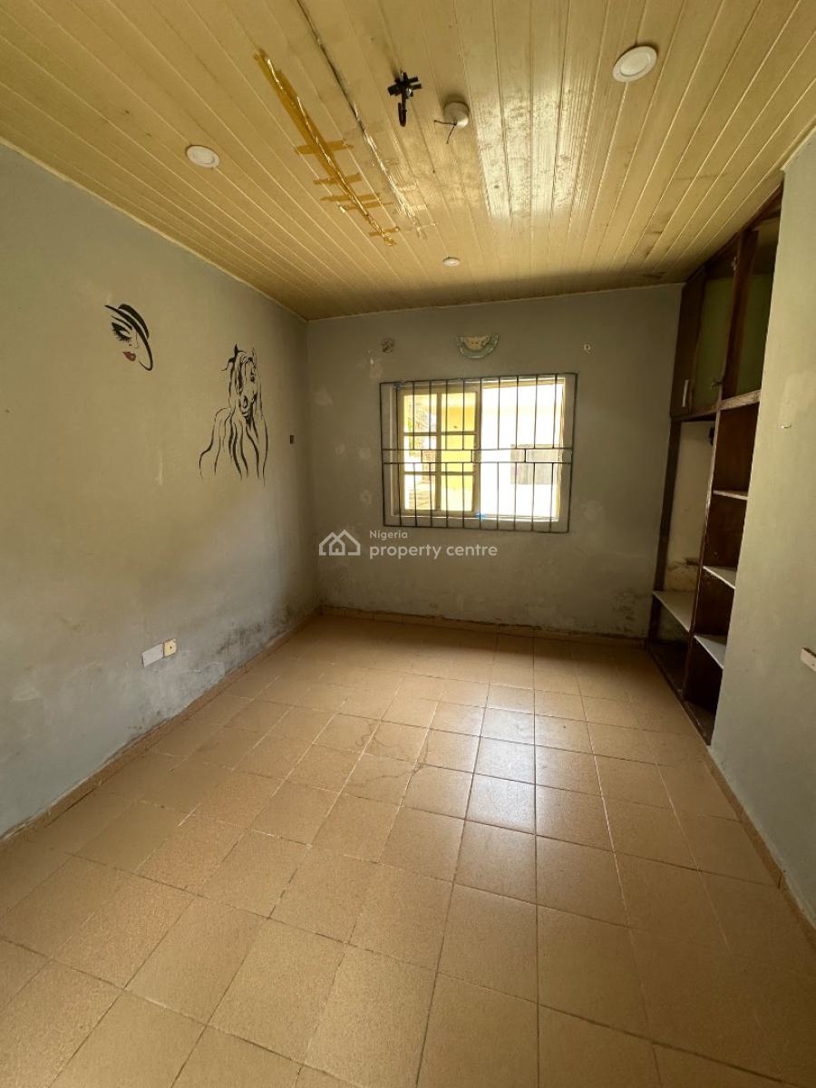 Standard One Bedroom Apartment in a Decent Environment, 6th Avenue, Gwarinpa, Abuja, Mini Flat (room and Parlour) for Sale