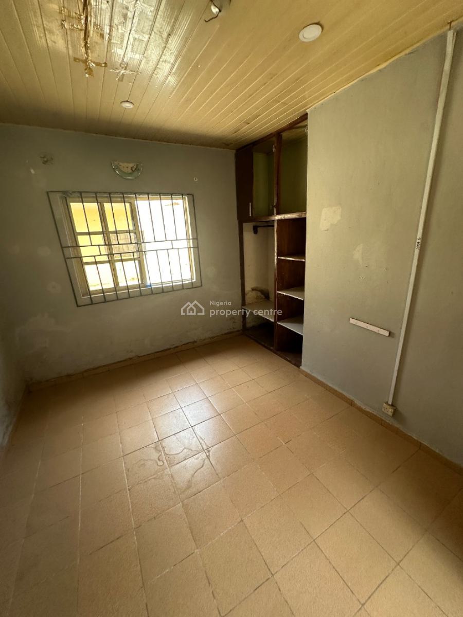 Standard One Bedroom Apartment in a Decent Environment, 6th Avenue, Gwarinpa, Abuja, Mini Flat (room and Parlour) for Sale