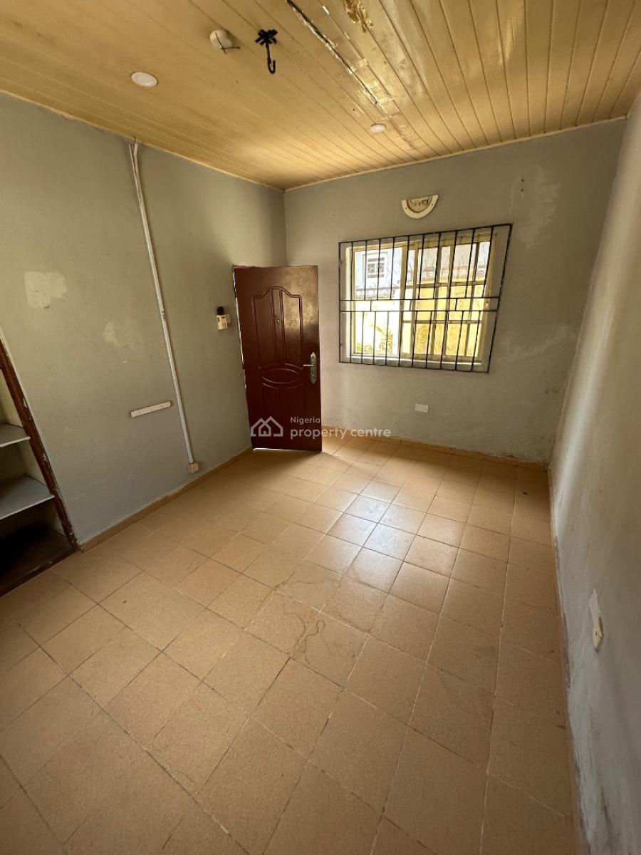 Standard One Bedroom Apartment in a Decent Environment, 6th Avenue, Gwarinpa, Abuja, Mini Flat (room and Parlour) for Sale