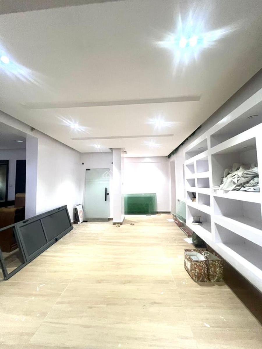 Shop Space 60sqm First Floor, Lekki Phase 1, Lekki, Lagos, Shop for Rent
