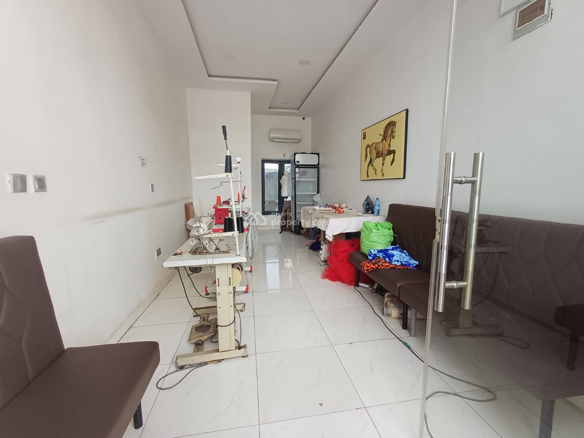 25sqm Shop / Office Space on The Ground Floor, Wuye, Abuja, Office Space for Rent