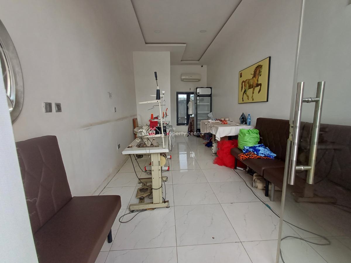 25sqm Shop / Office Space on The Ground Floor, Wuye, Abuja, Office Space for Rent