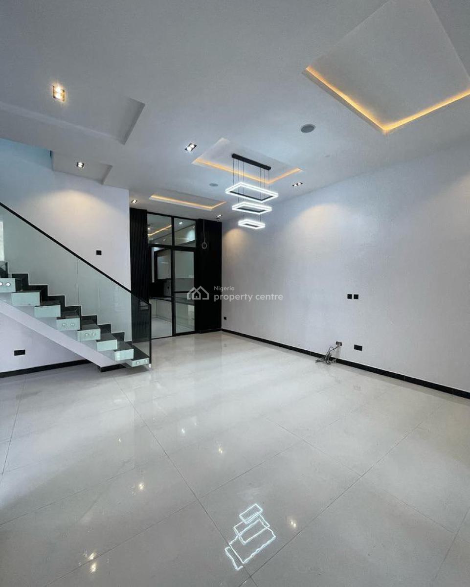 4 Bedrooms Semi Detached with a Bq, Ikate, Lekki, Lagos, Semi-detached Duplex for Sale