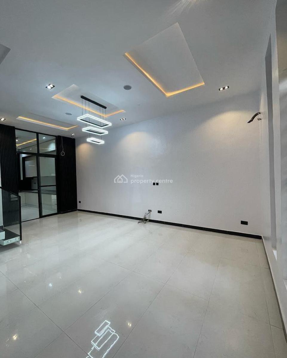 4 Bedrooms Semi Detached with a Bq, Ikate, Lekki, Lagos, Semi-detached Duplex for Sale