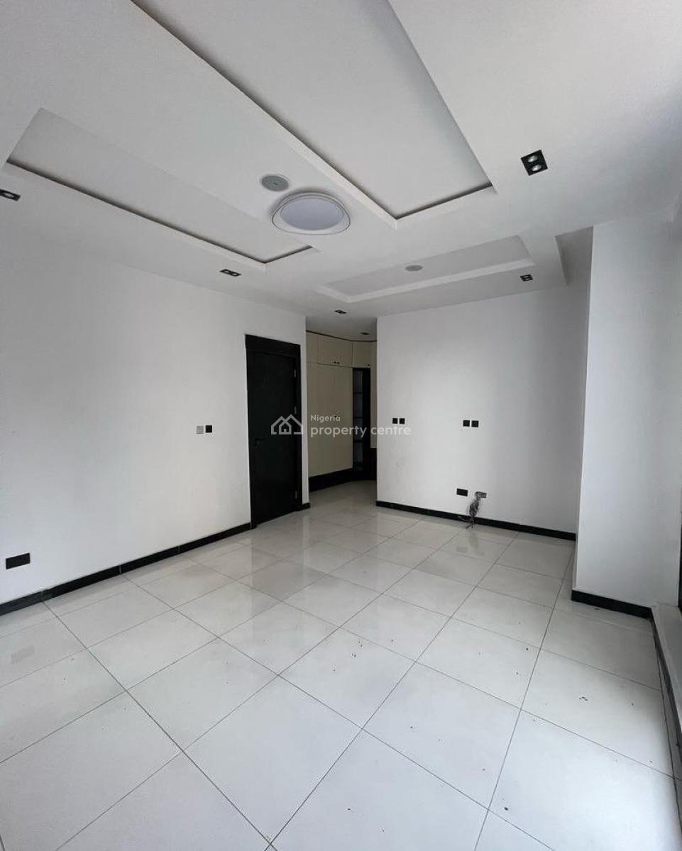 4 Bedrooms Semi Detached with a Bq, Ikate, Lekki, Lagos, Semi-detached Duplex for Sale