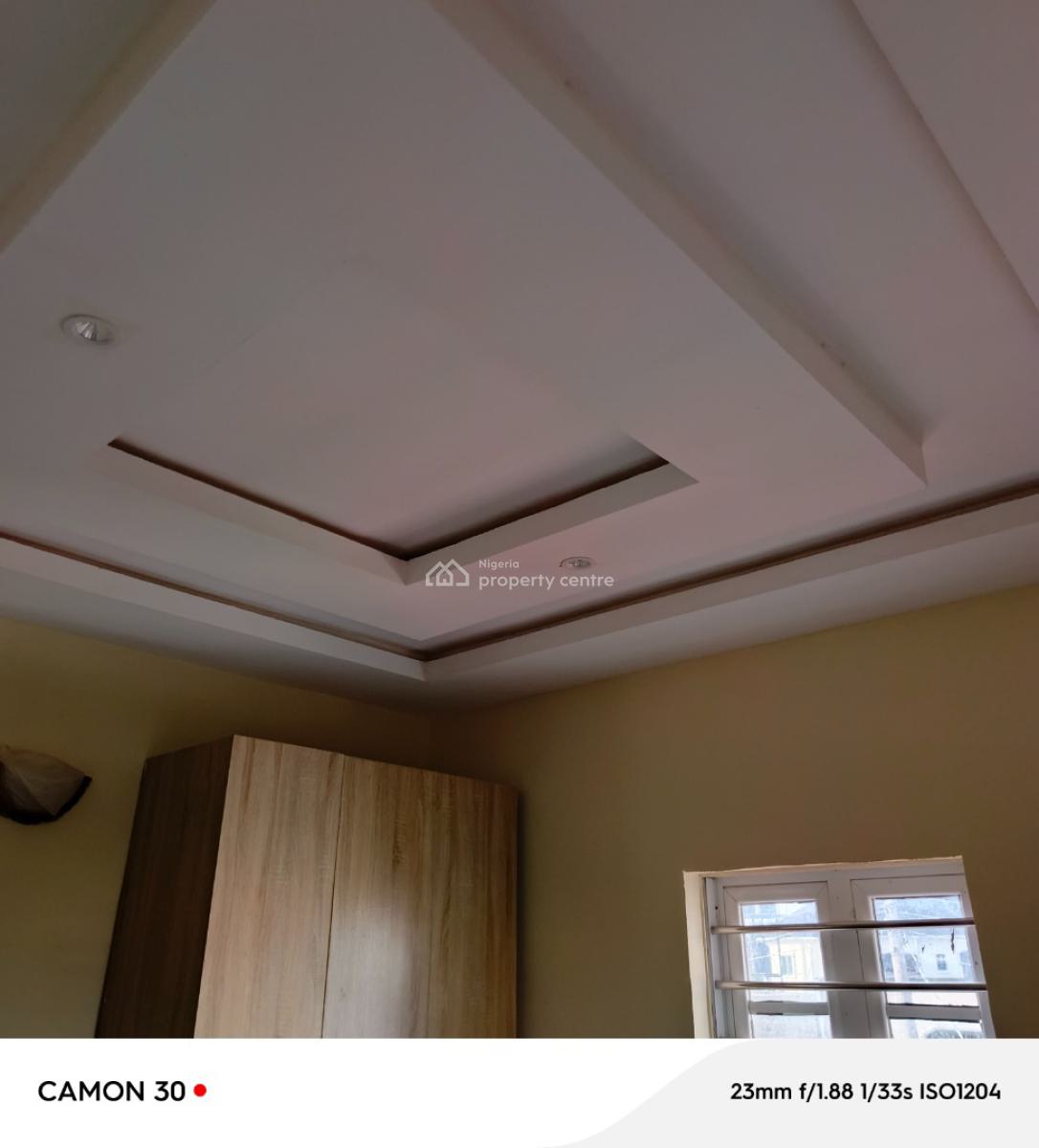 Exotic Mini Flat (24 Hrs Light) No Landlord Wahala, Isheri By Bucknor Estate, Isolo, Lagos, Flat / Apartment for Rent