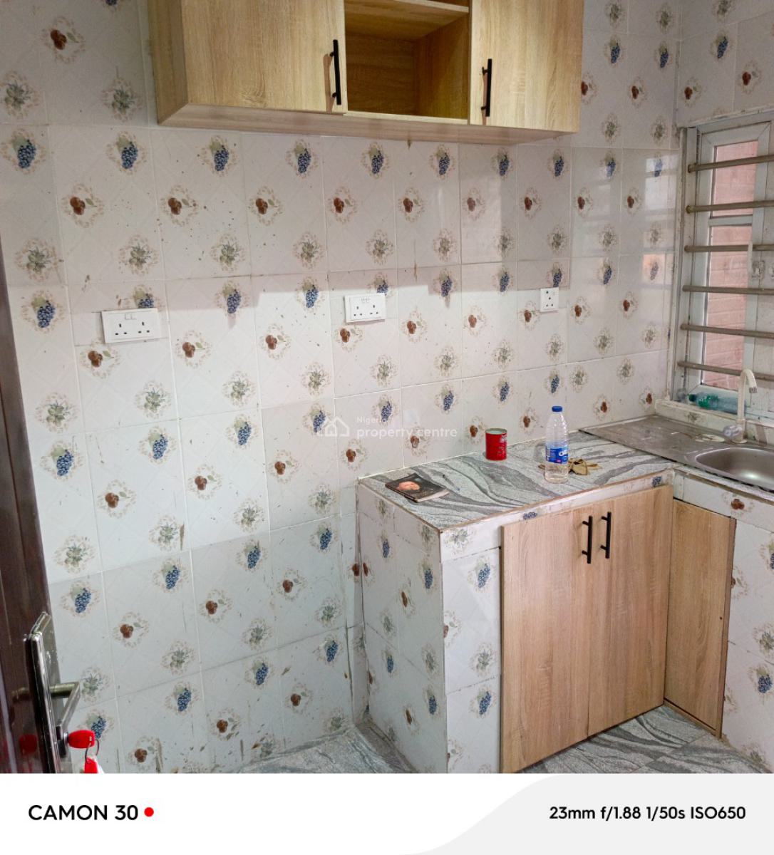 Exotic Mini Flat (24 Hrs Light) No Landlord Wahala, Isheri By Bucknor Estate, Isolo, Lagos, Flat / Apartment for Rent