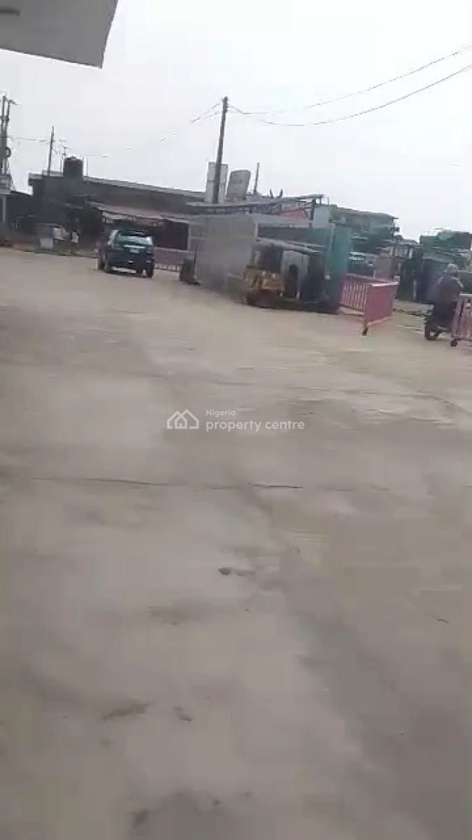 Filling Station, Office, Beside  Ojb Plaza Along  Ikotun, Ijegun Road, Along  Ikotun, Ijegun Road Alimosho Lagos, Ikotun, Lagos, Filling Station for Sale