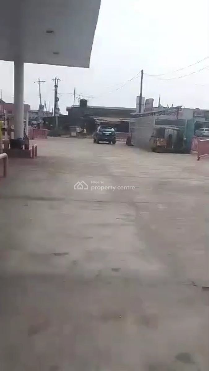 Filling Station, Office, Beside  Ojb Plaza Along  Ikotun, Ijegun Road, Along  Ikotun, Ijegun Road Alimosho Lagos, Ikotun, Lagos, Filling Station for Sale