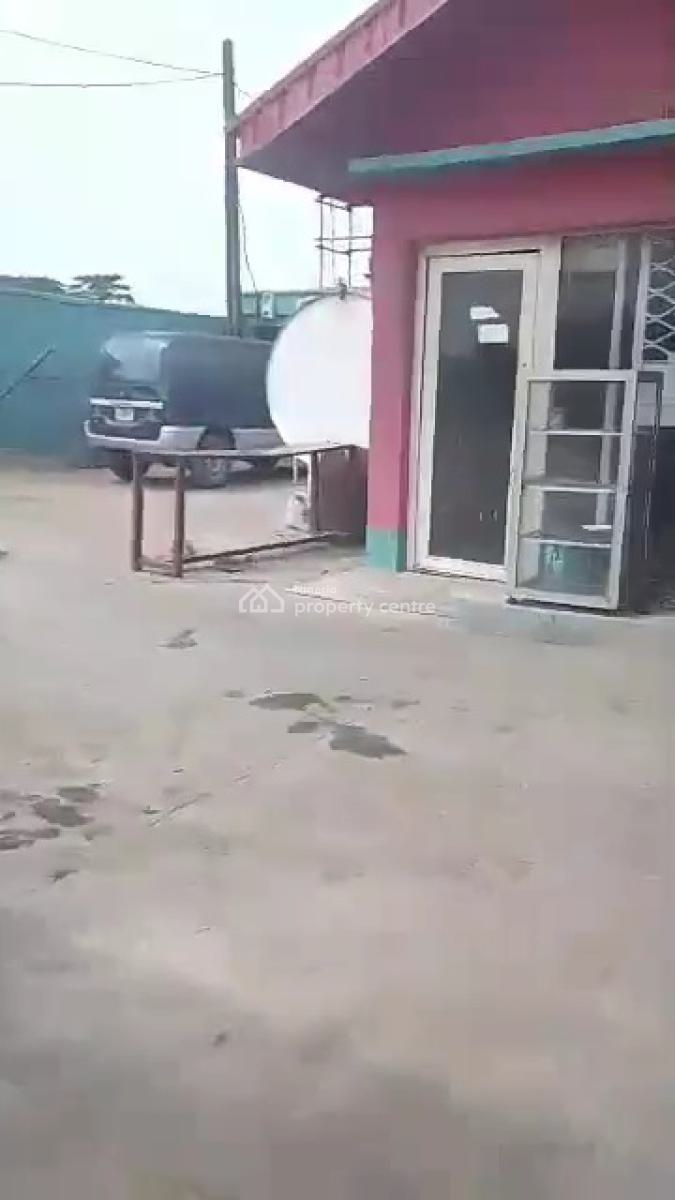 Filling Station, Office, Beside  Ojb Plaza Along  Ikotun, Ijegun Road, Along  Ikotun, Ijegun Road Alimosho Lagos, Ikotun, Lagos, Filling Station for Sale
