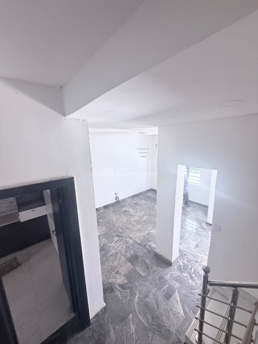 Elegant 3 Bedroom Maisonette with Bq, Ikate Elegushi, Lekki, Lagos, Flat / Apartment for Sale