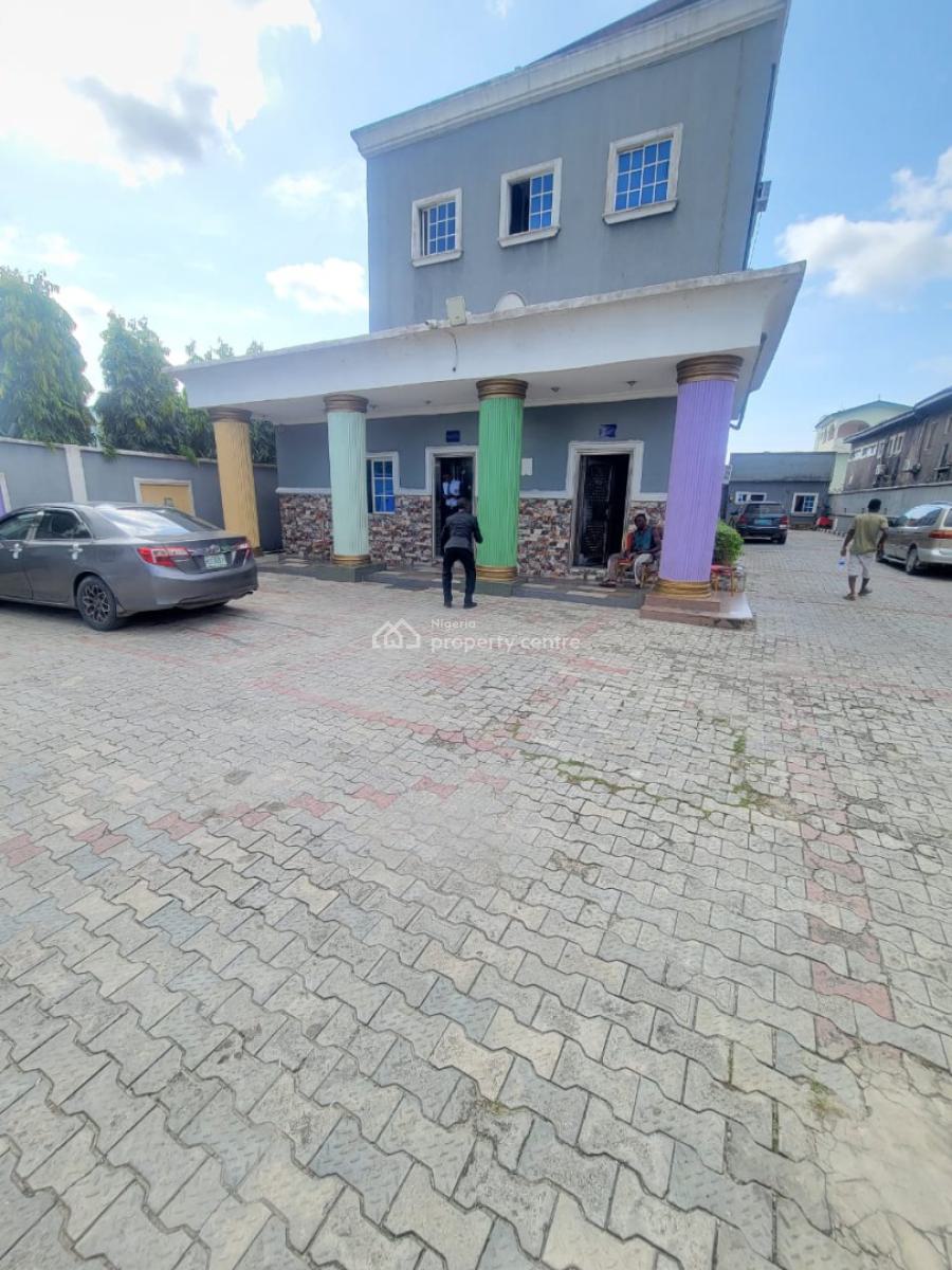 a Spacious Restaurant Or Bar Space, Badore, Major Road, Ajah, Lagos, Commercial Property for Rent