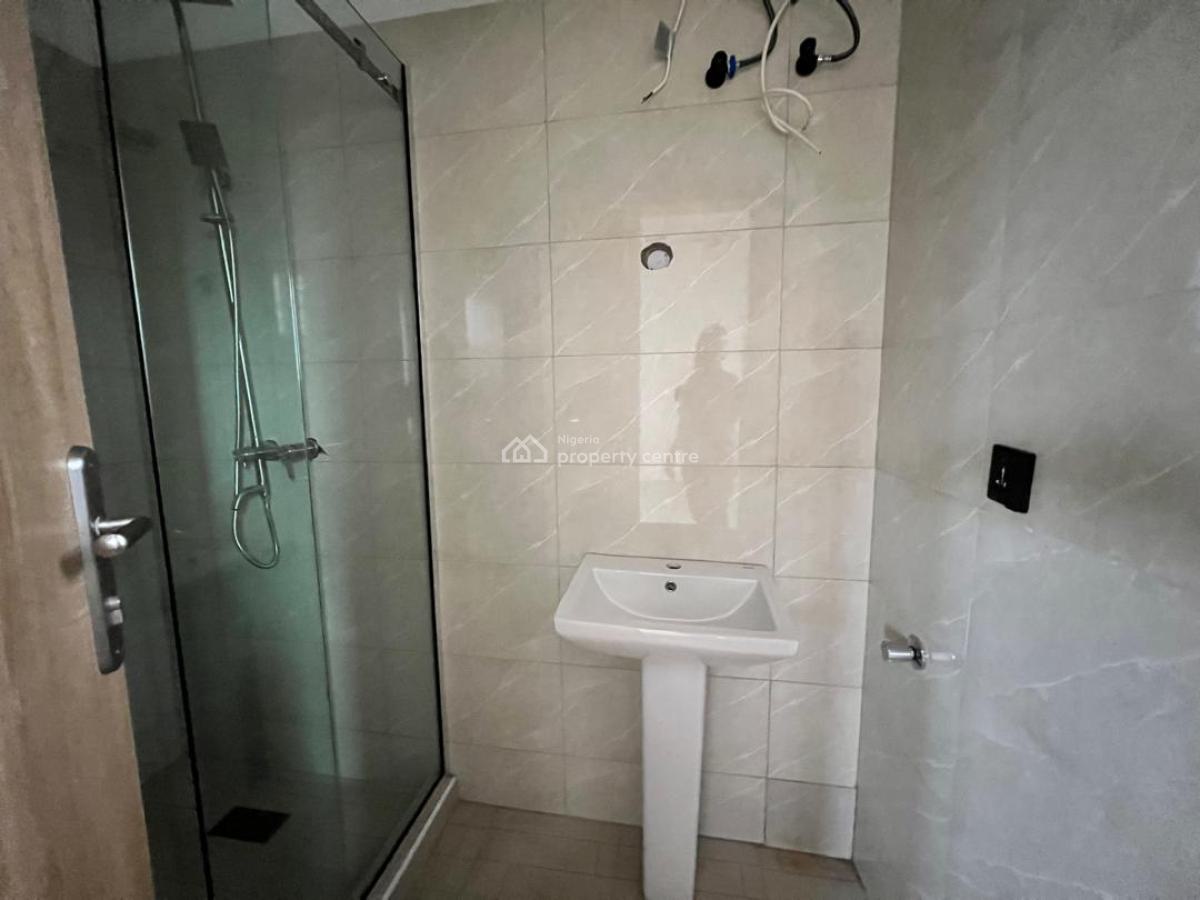 3 Bedrooms Apartment, Lekki Scheme 2, Lekki Peninsula, Ajah, Lagos, Flat / Apartment for Sale