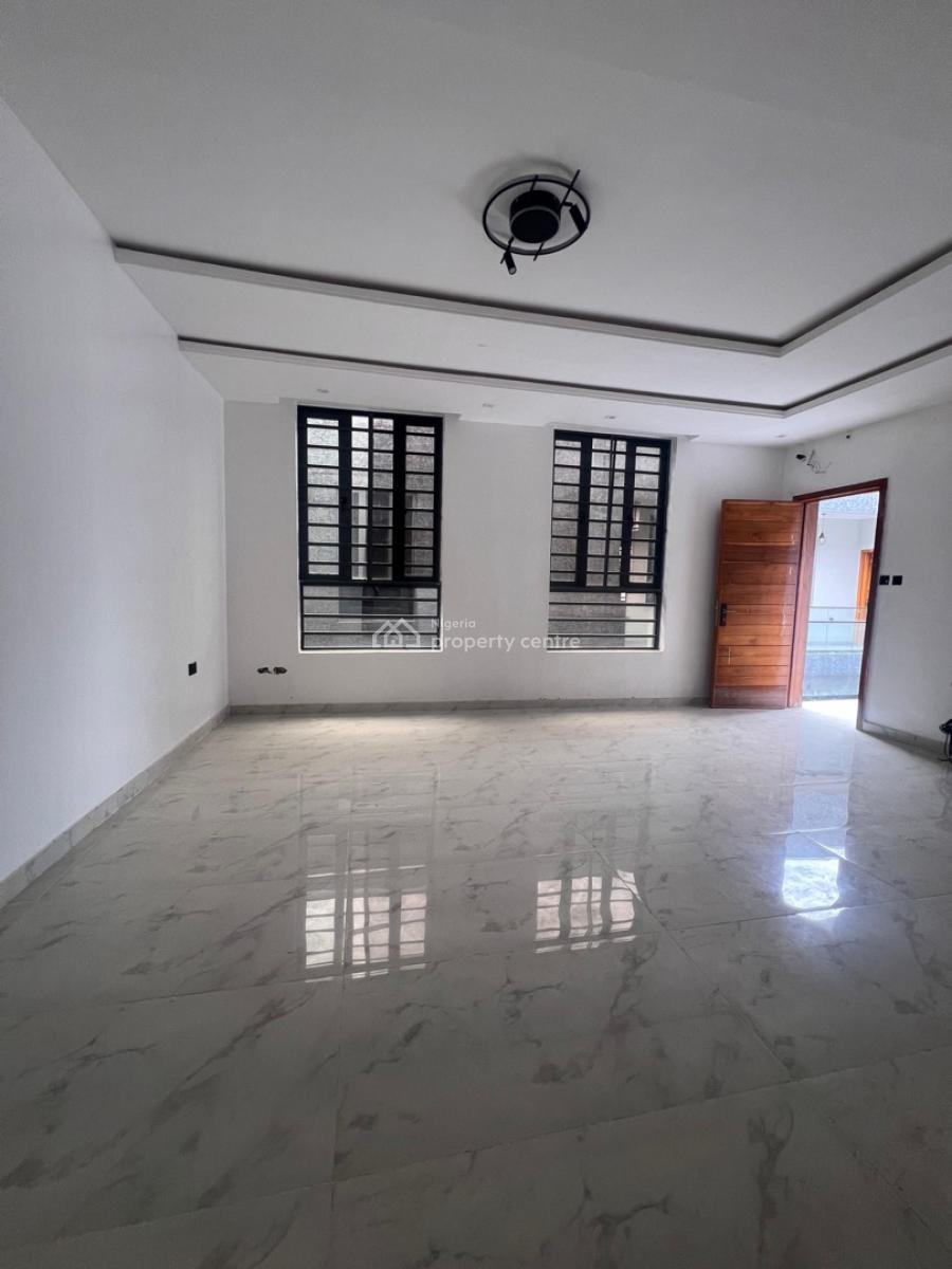 Luxurious 4 Bedroom Terrace Duplex Available, Lekki Phase 1, Lekki, Lagos, Terraced Duplex for Sale