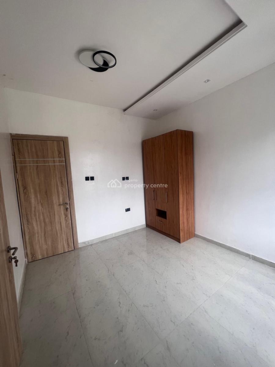 Luxurious 4 Bedroom Terrace Duplex Available, Lekki Phase 1, Lekki, Lagos, Terraced Duplex for Sale