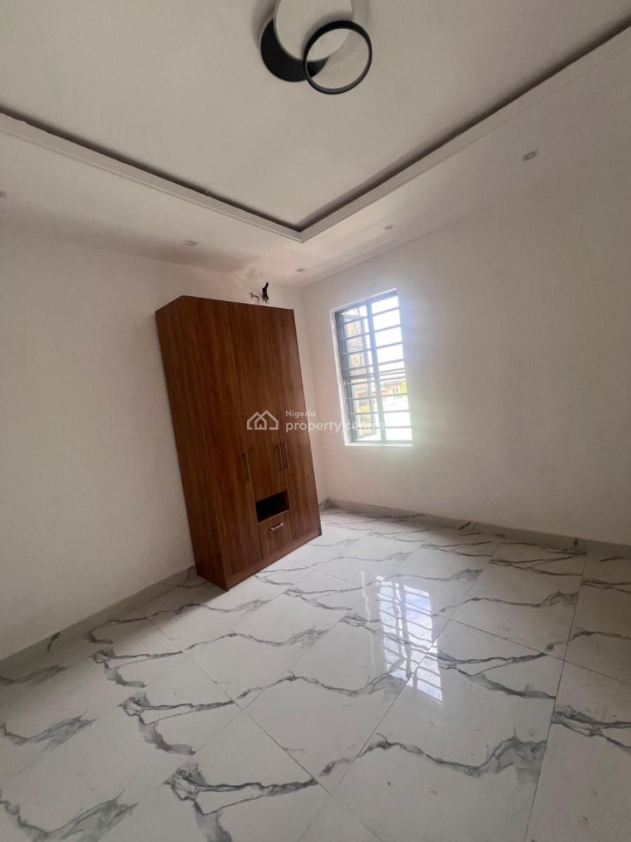 Luxurious 4 Bedroom Terrace Duplex Available, Lekki Phase 1, Lekki, Lagos, Terraced Duplex for Sale