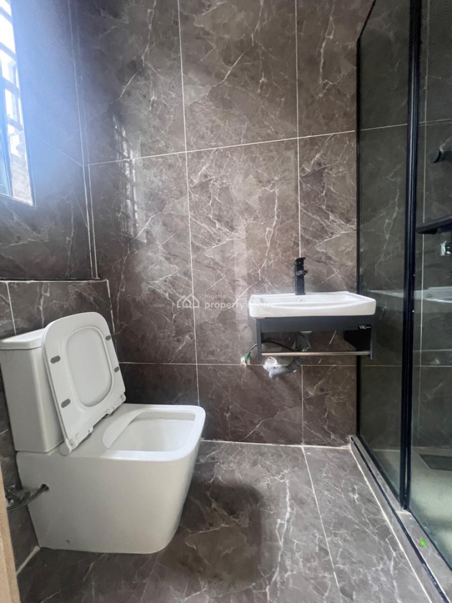 Luxurious 4 Bedroom Terrace Duplex Available, Lekki Phase 1, Lekki, Lagos, Terraced Duplex for Sale