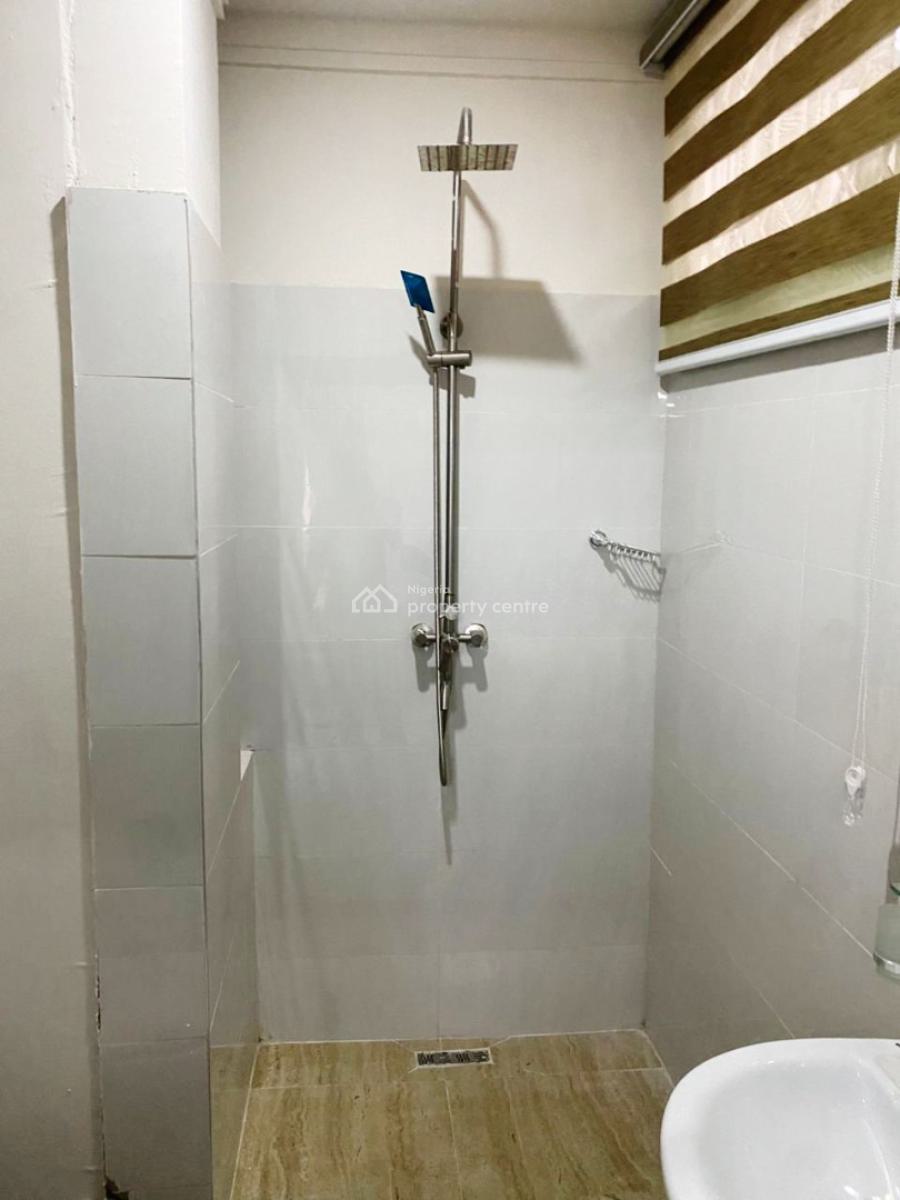 Turnkey Elegance: Fully Furnished 2 Bedroom Apartment with Pool & Elevator, Oniru, Victoria Island (vi), Lagos, Block of Flats for Sale