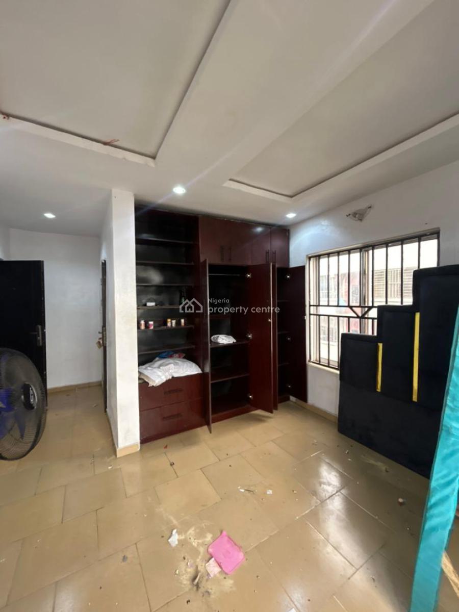 Luxury and Very Spacious 3 Bedrooms Apartment with Bq (top Floor), Ketu, Lagos, Flat / Apartment for Rent