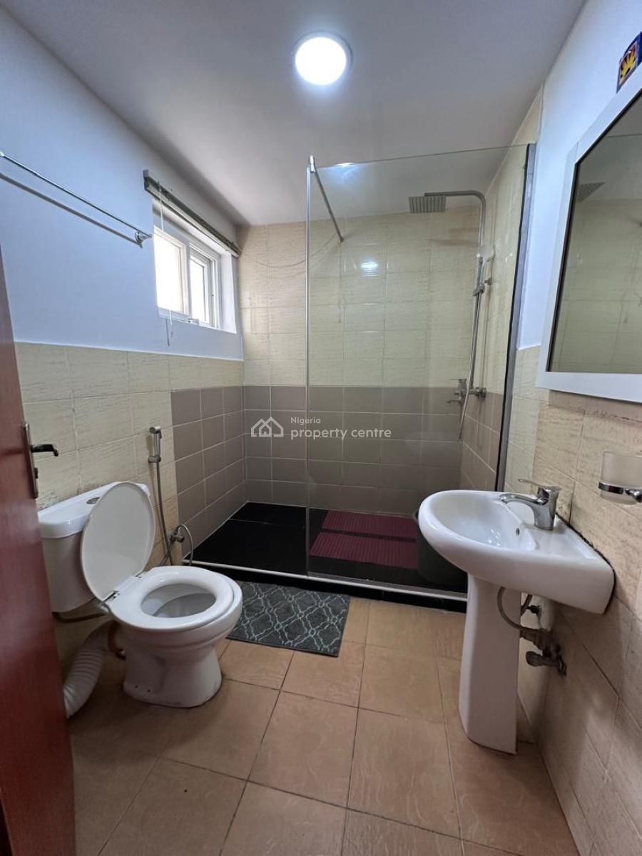 Furnished 3 Bedroom Flat Upstairs, Prime Water Garden, Lekki Phase 1, Lekki, Lagos, Flat / Apartment for Rent