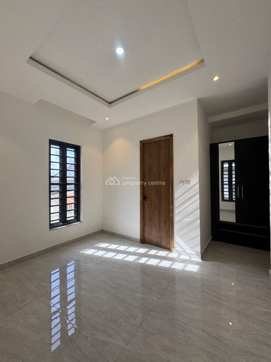 Beautiful Two (2) Bedroom Apartment, Ikate, Lekki, Lagos, Flat / Apartment for Sale