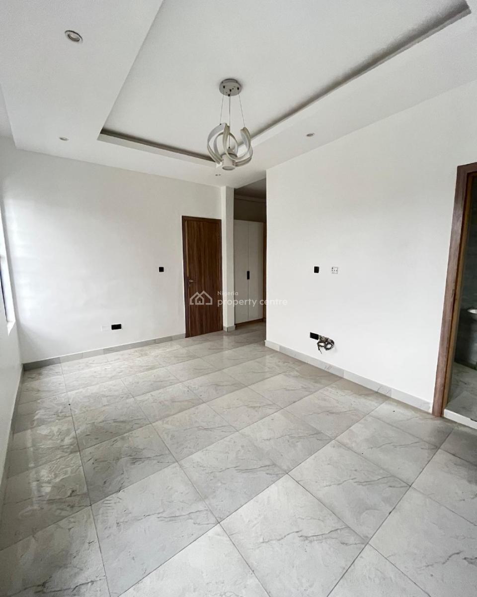 Lovely 4 Bedroom Semi Detached Duplex with Bq, Chevron, Lekki, Lagos, Semi-detached Duplex for Sale