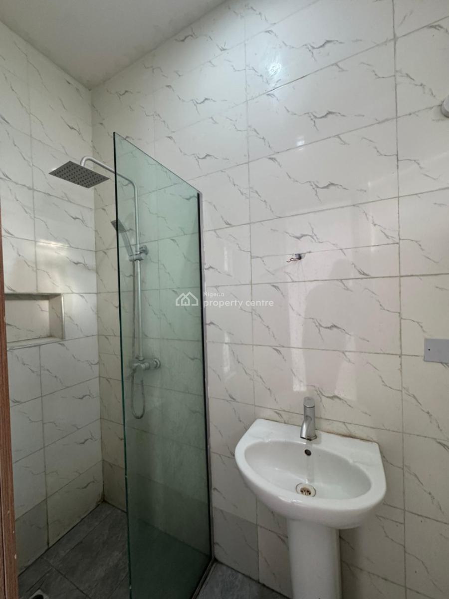 Well Maintained Serviced 2 Bedroom Apartment, Ikate, Lekki, Lagos, Flat / Apartment for Rent
