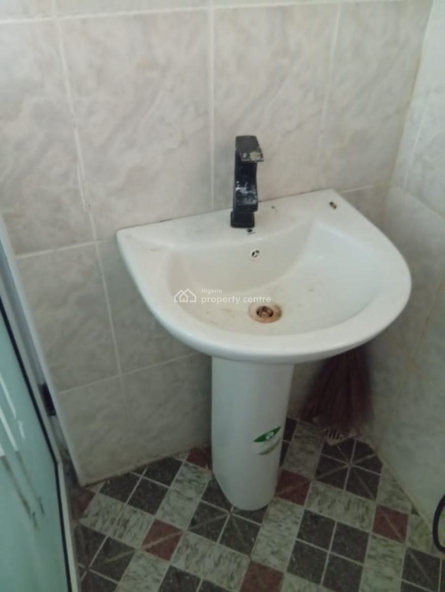 Lovely 2 Bedroom Luxury Apartment, Awoyaya, Ibeju Lekki, Lagos, Flat / Apartment for Rent