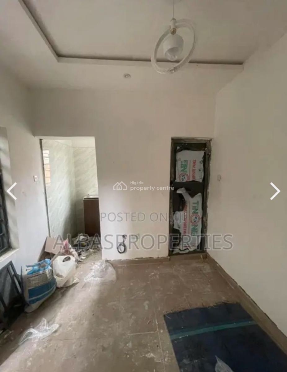 Standard Studio Apartment, Off Deeper Life Headquarters, Gbagada, Lagos, Self Contain (single Rooms) for Rent