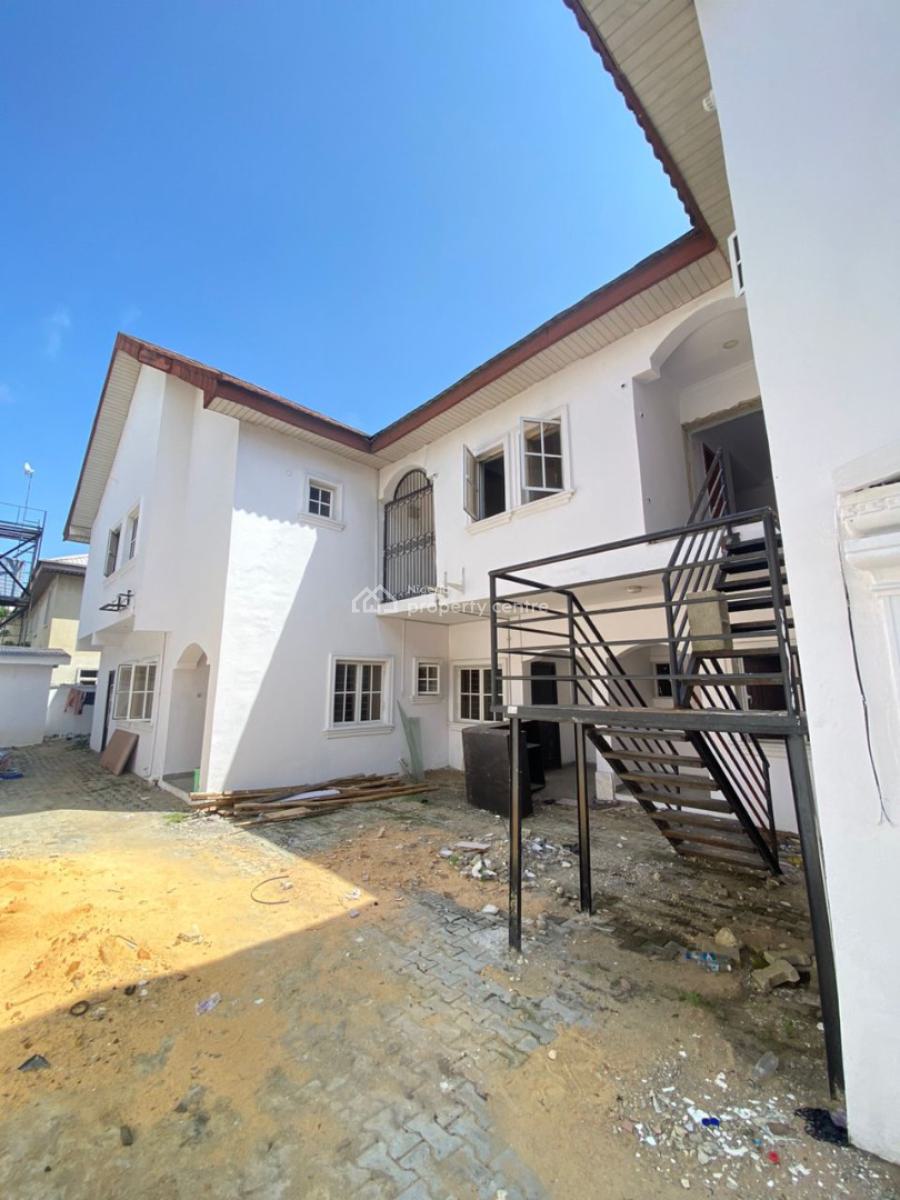 4 Bedroom Semidetached Duplex, Lekki Phase 1, Lekki, Lagos, Semi-detached Duplex for Rent