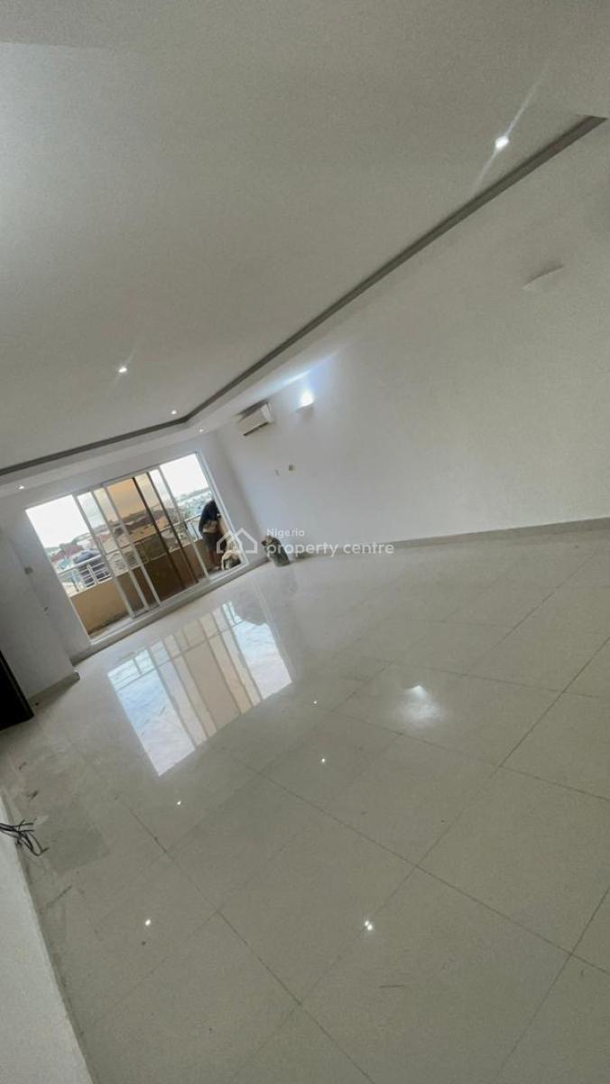 Luxury 3 Bedroom, Off Admiralty Way, Lekki Phase 1, Lekki, Lagos, Flat / Apartment for Rent