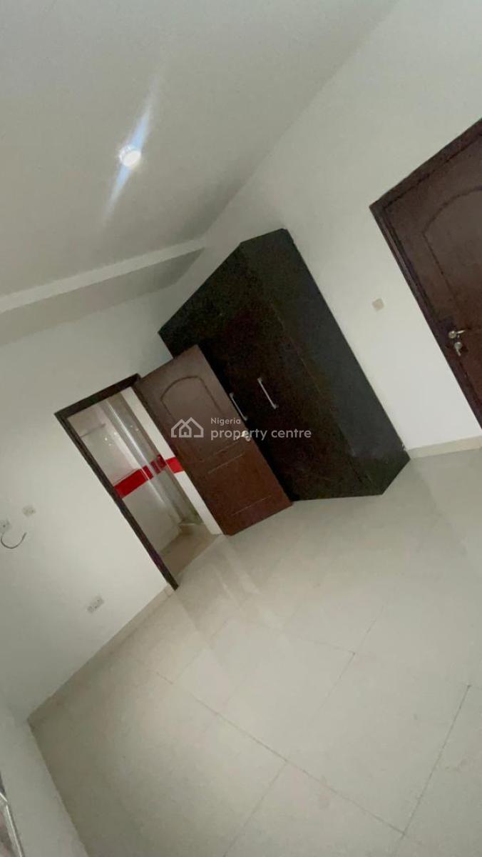 Luxury 3 Bedroom, Off Admiralty Way, Lekki Phase 1, Lekki, Lagos, Flat / Apartment for Rent