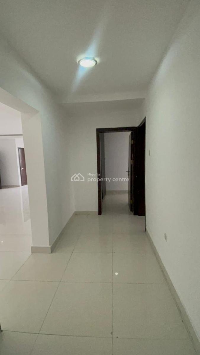 Luxury 3 Bedroom, Off Admiralty Way, Lekki Phase 1, Lekki, Lagos, Flat / Apartment for Rent