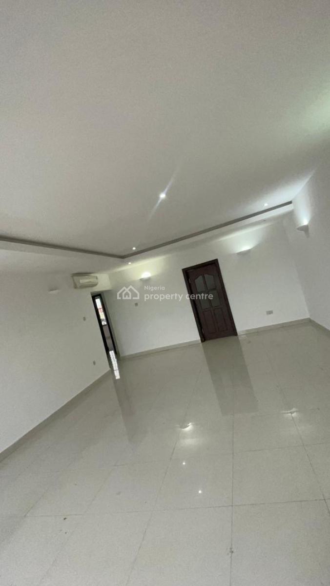 Luxury 3 Bedroom, Off Admiralty Way, Lekki Phase 1, Lekki, Lagos, Flat / Apartment for Rent
