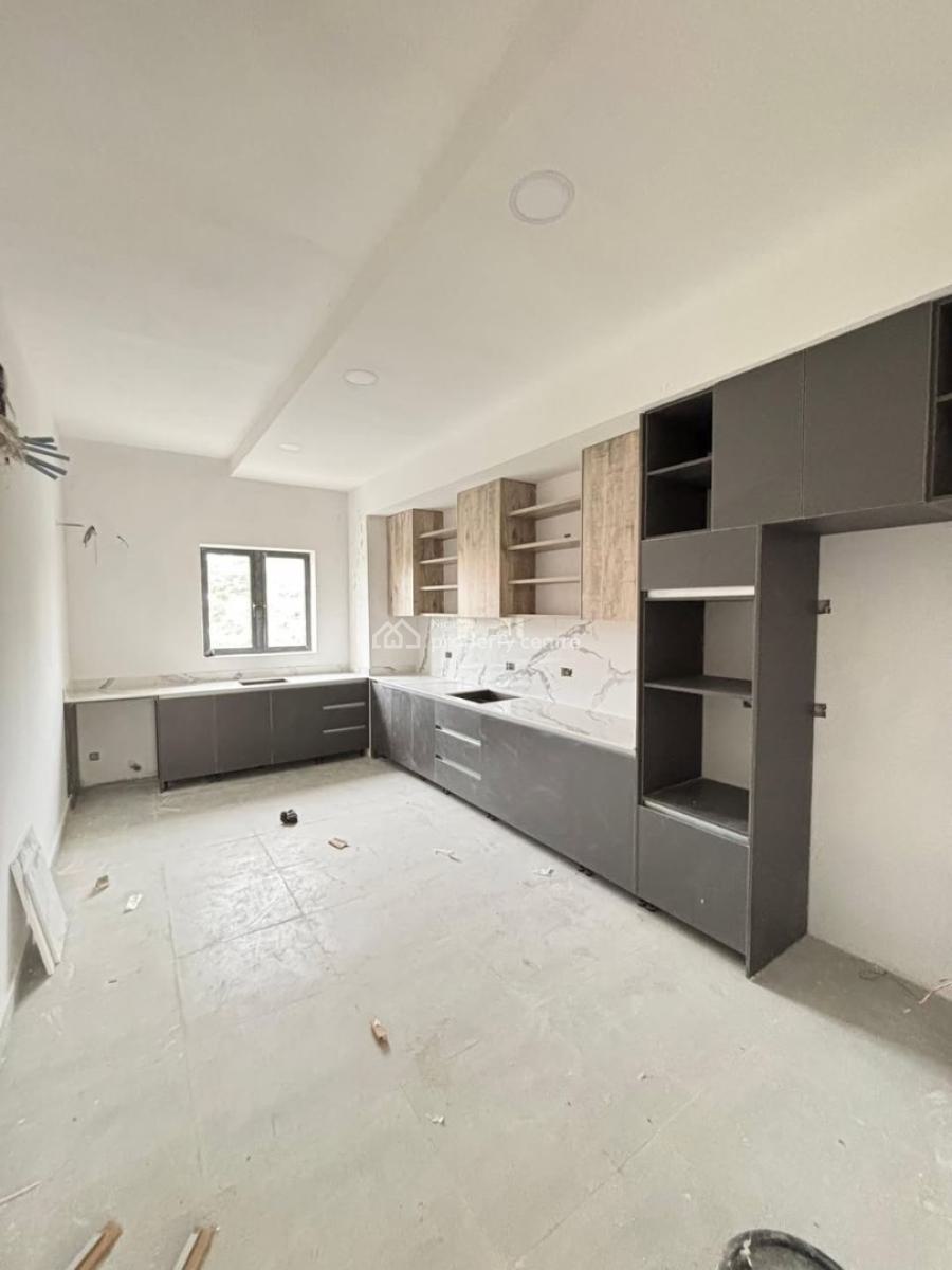 3 Bedroom Maisonette with Bq, Lekki Phase 1, Lekki, Lagos, Flat / Apartment for Sale