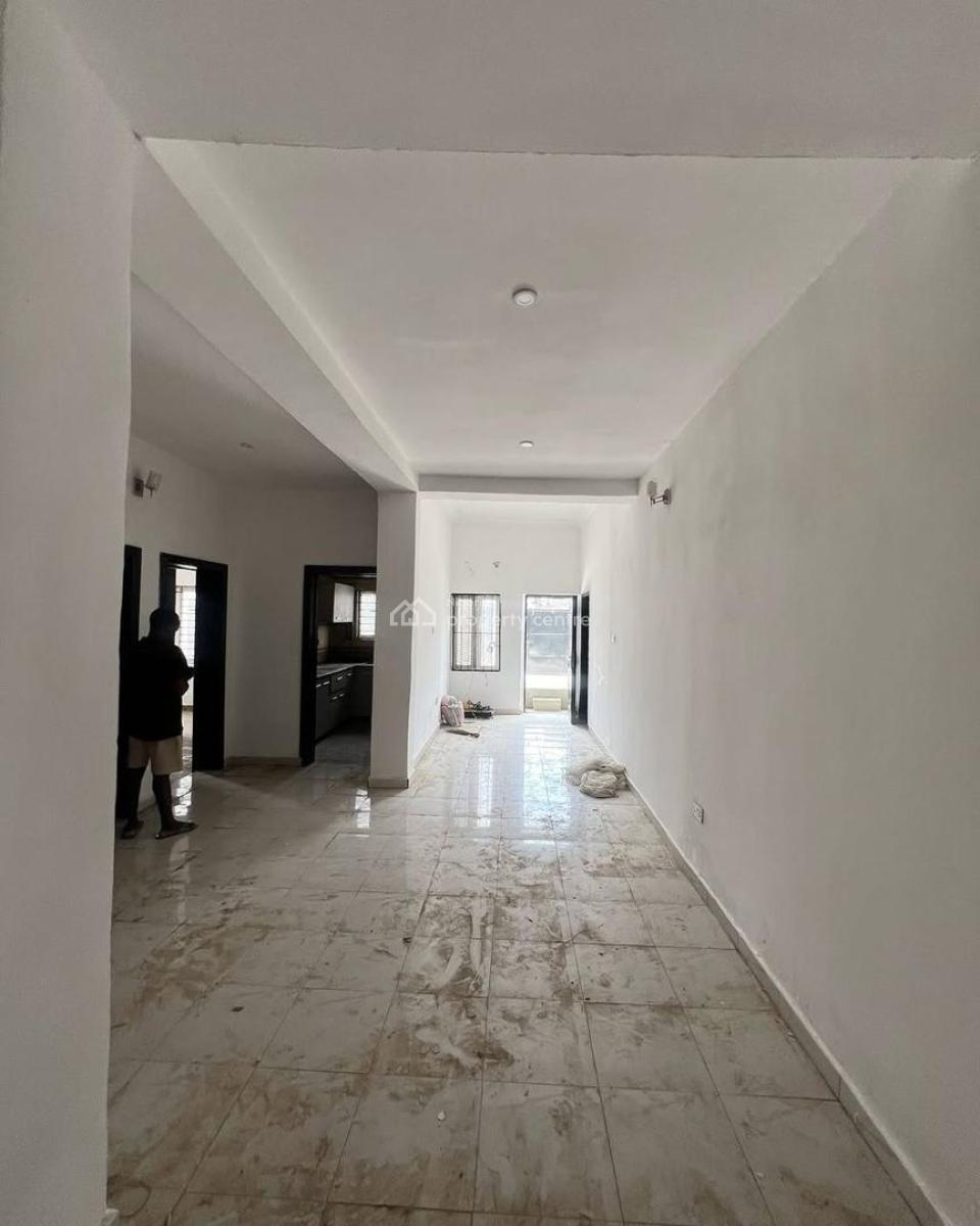 Serviced 2 Bedroom Flat Up Floor, Ikate, Lekki, Lagos, Flat / Apartment for Rent