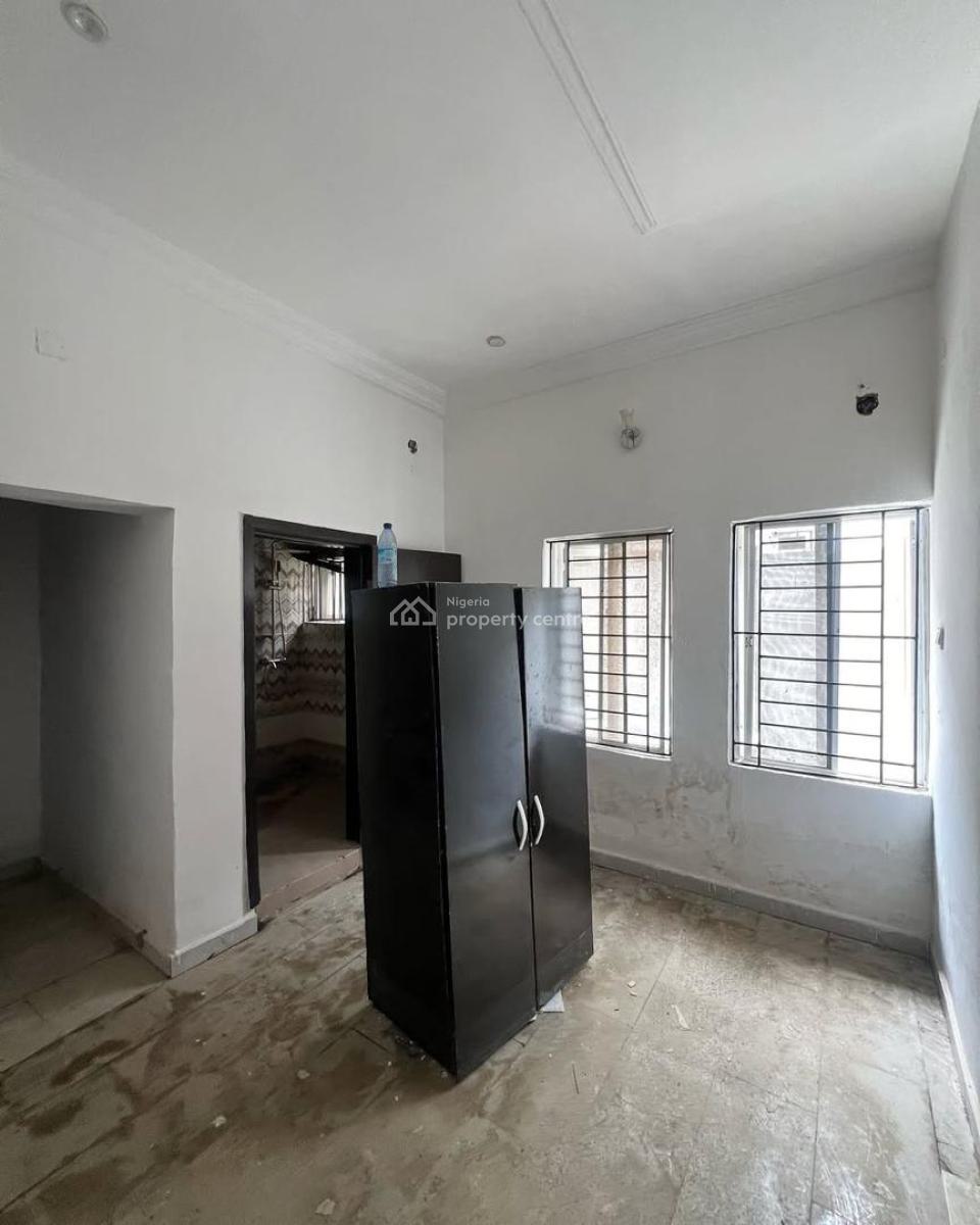 Serviced 2 Bedroom Flat Up Floor, Ikate, Lekki, Lagos, Flat / Apartment for Rent