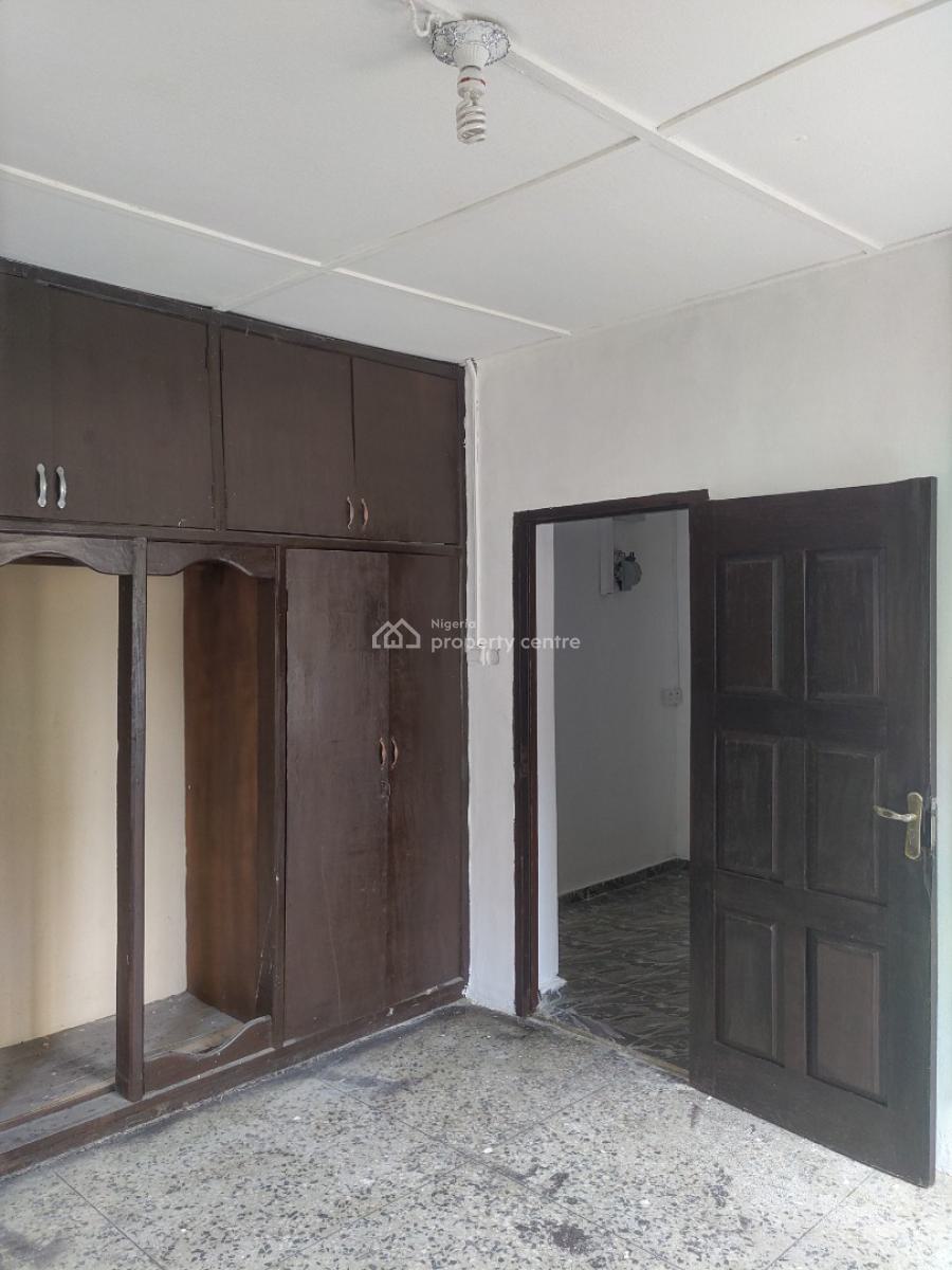 1 Bedroom Mini Flat, Omole Phase 2, Ikeja, Lagos, Mini Flat (room and Parlour) for Rent