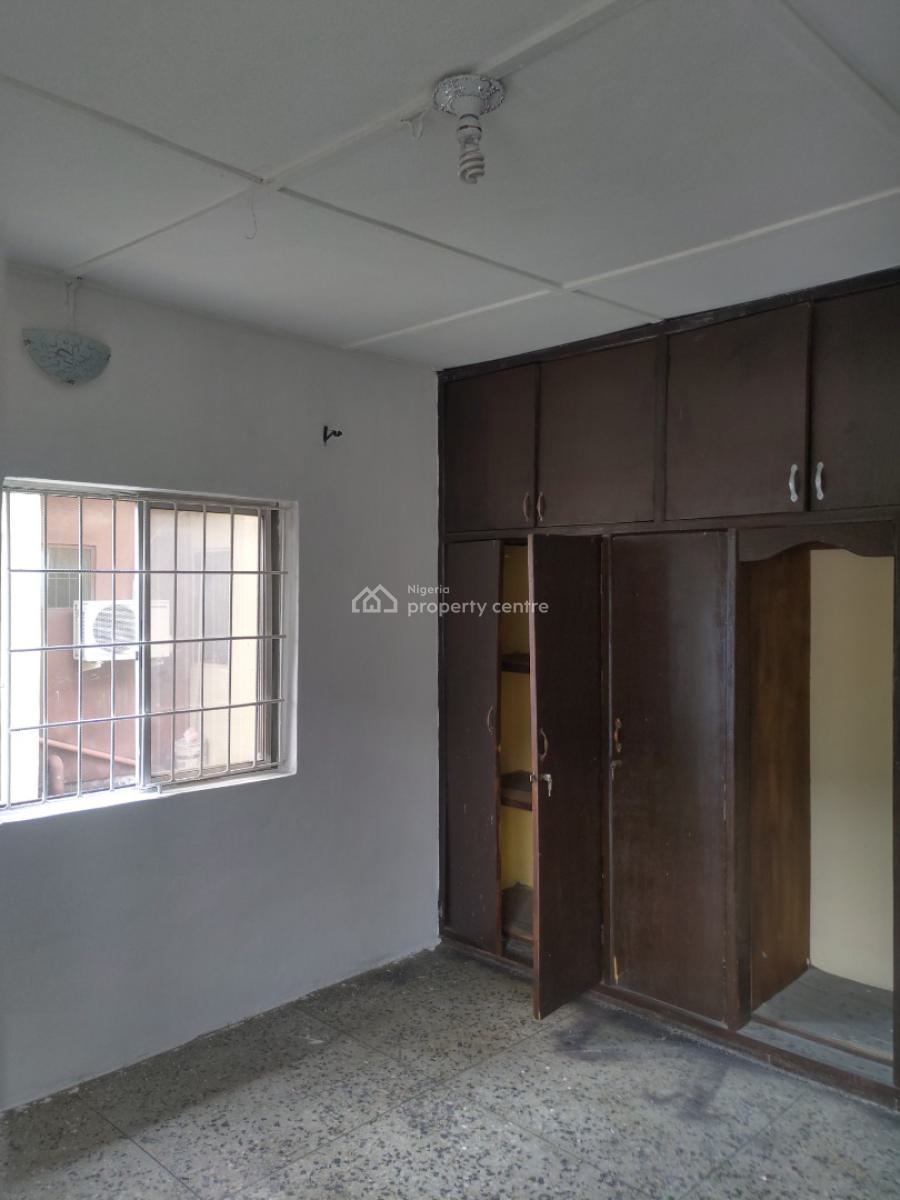 1 Bedroom Mini Flat, Omole Phase 2, Ikeja, Lagos, Mini Flat (room and Parlour) for Rent