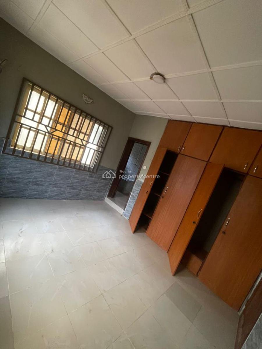 4 Bedroom Bungalow with 2 Bedroom Bq, Elewuro Area Akobo, Ibadan, Oyo, Detached Bungalow for Sale