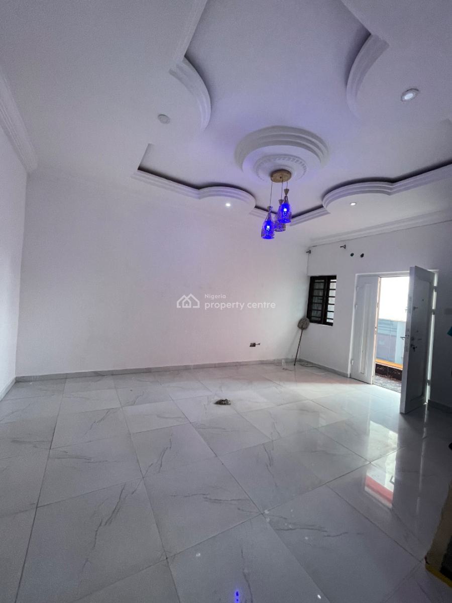 Specious 2 Bedroom Apartment Upstairs with 2 Balconies, Located Inside a Good Estate,interlocked Road and Good Light, Sangotedo, Ajah, Lagos, Flat / Apartment for Rent